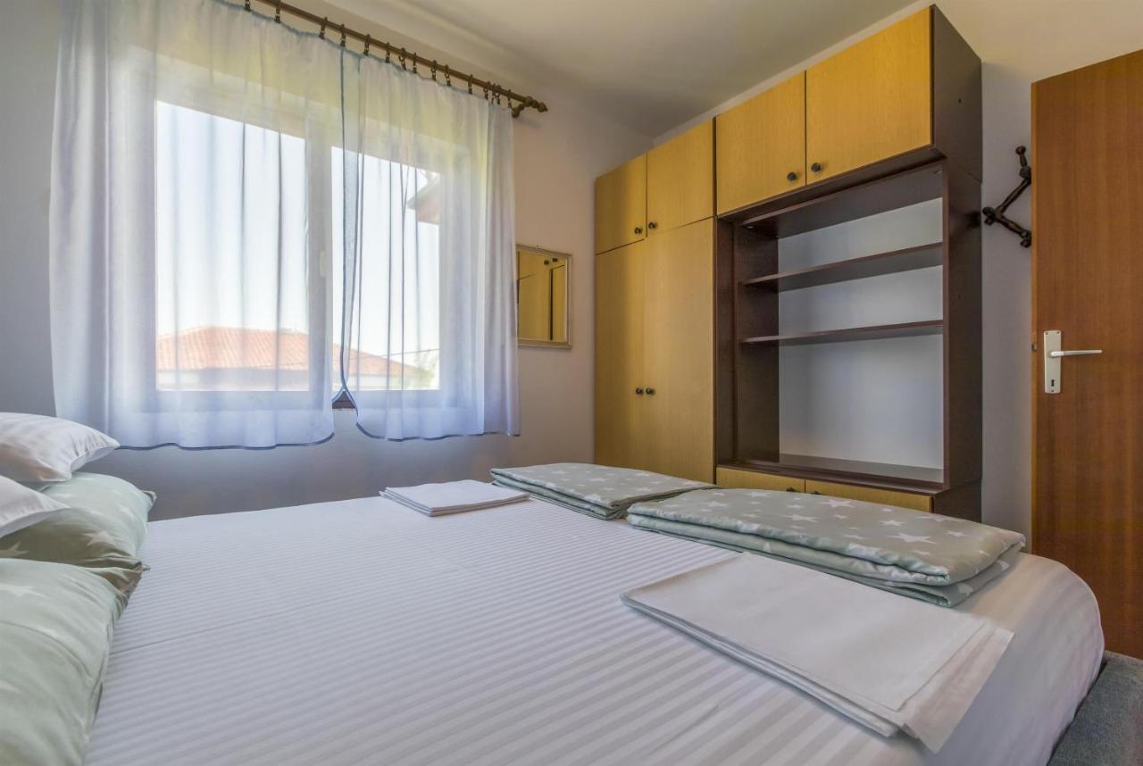 Apartments Dragica Dramalj Eksteriør billede