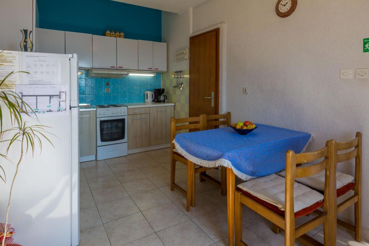 Apartments Dragica Dramalj Eksteriør billede